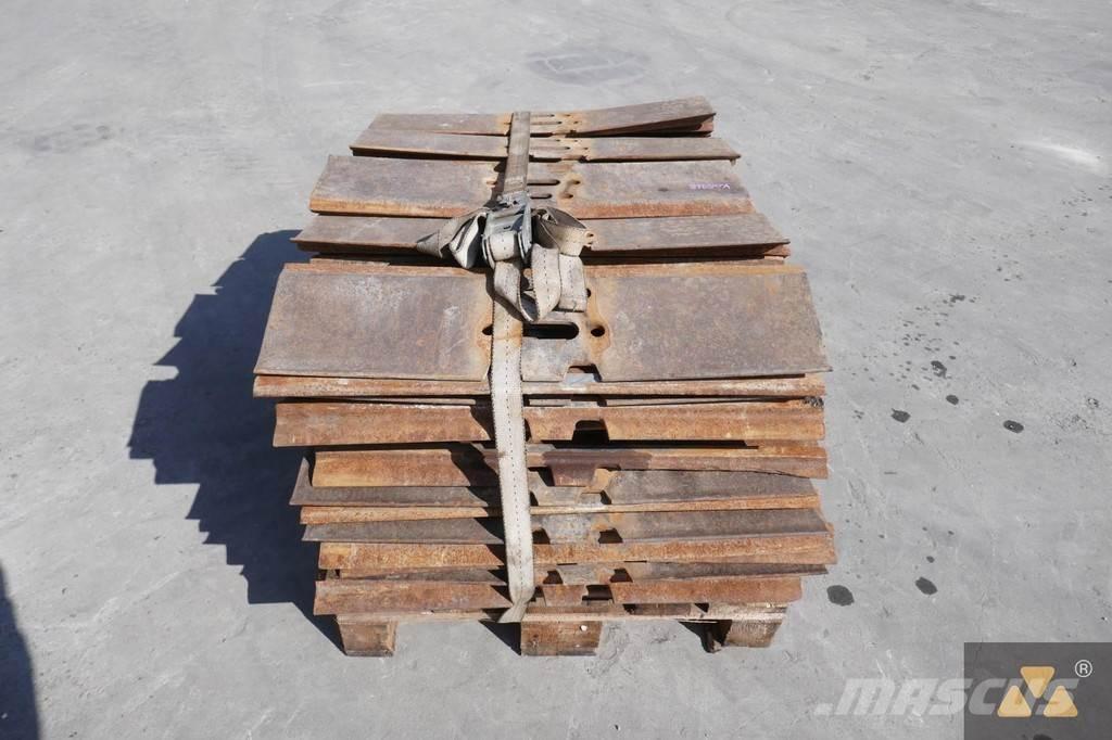 CAT 325 Trackshoes Pneumatiky, kola a ráfky