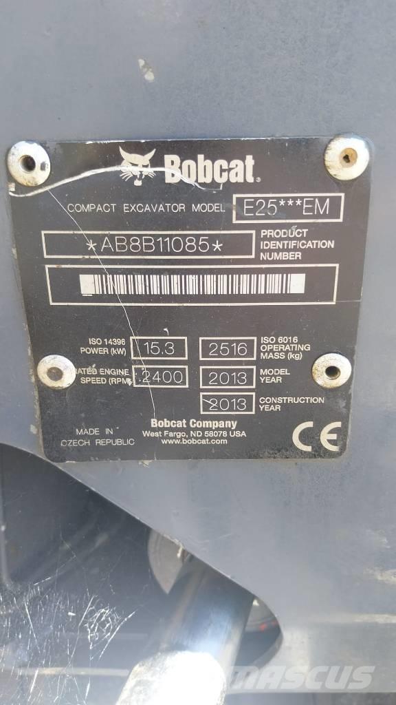 Bobcat E 25 Mini rýpadla < 7t