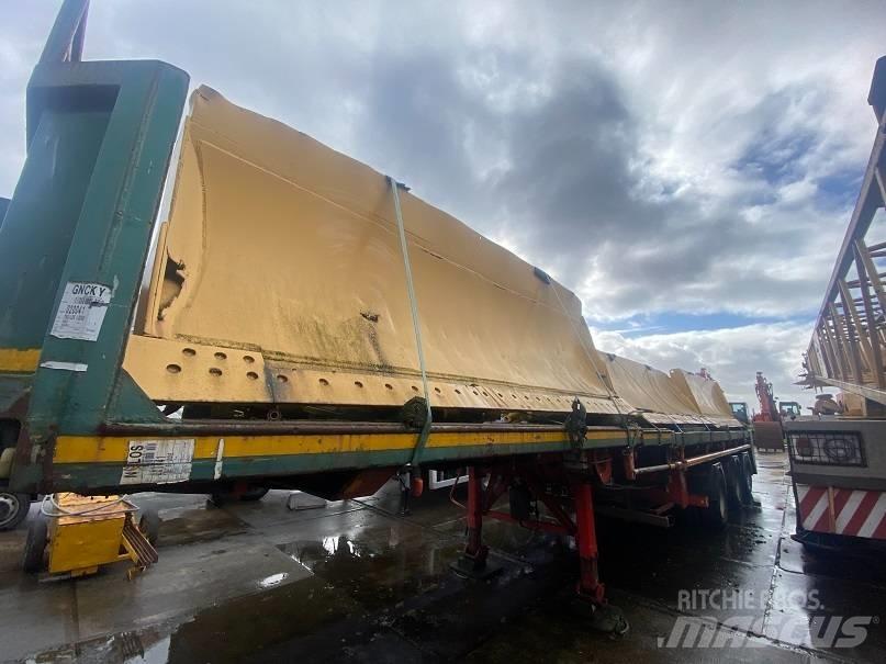 Komatsu D 85 P Pásové dozery