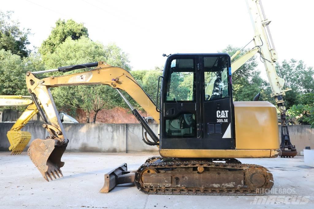 CAT 305.5 Mini rýpadla < 7t