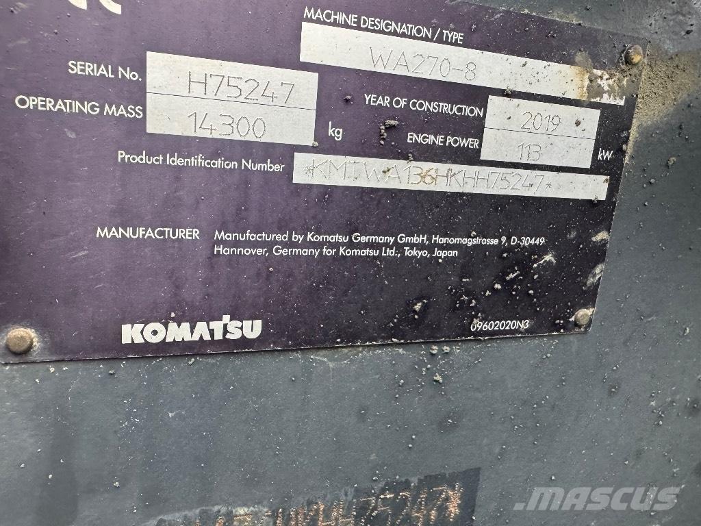 Komatsu WA 270-8 Kolové nakladače