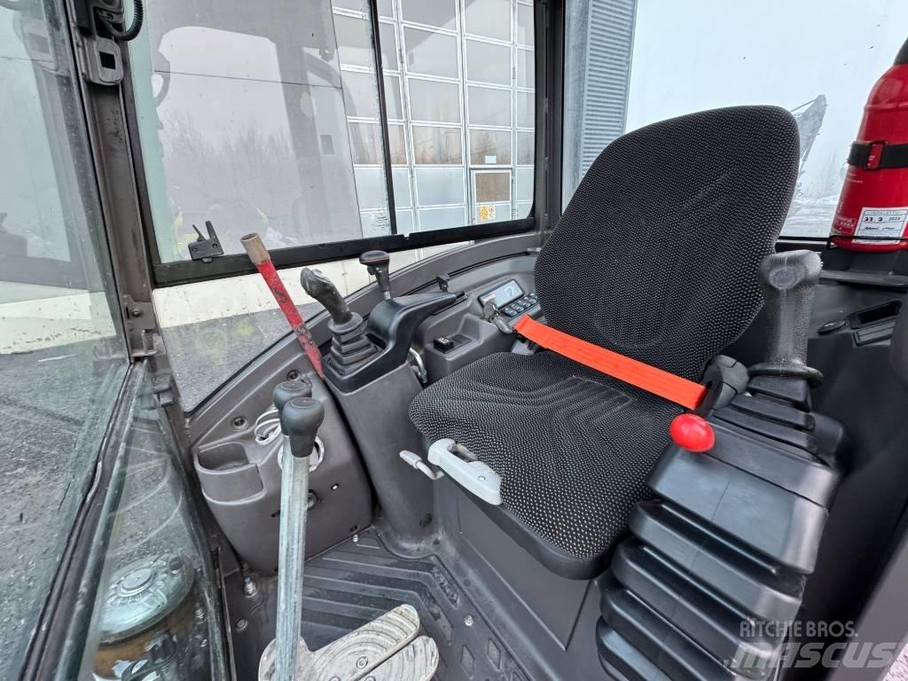 Volvo EC 18 E Mini rýpadla < 7t