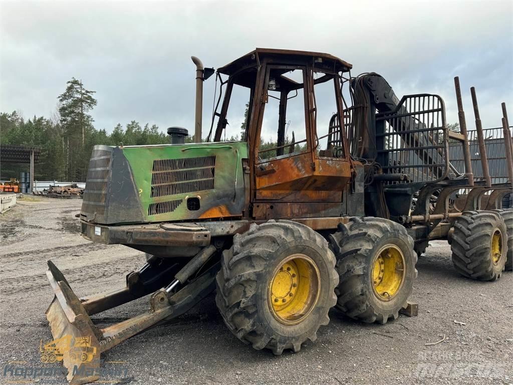 John Deere 1110D Vyvážecí traktory