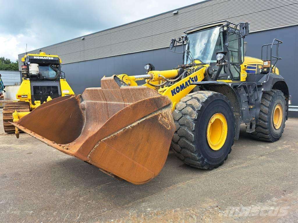 Komatsu WA475-10E0 Kolové nakladače