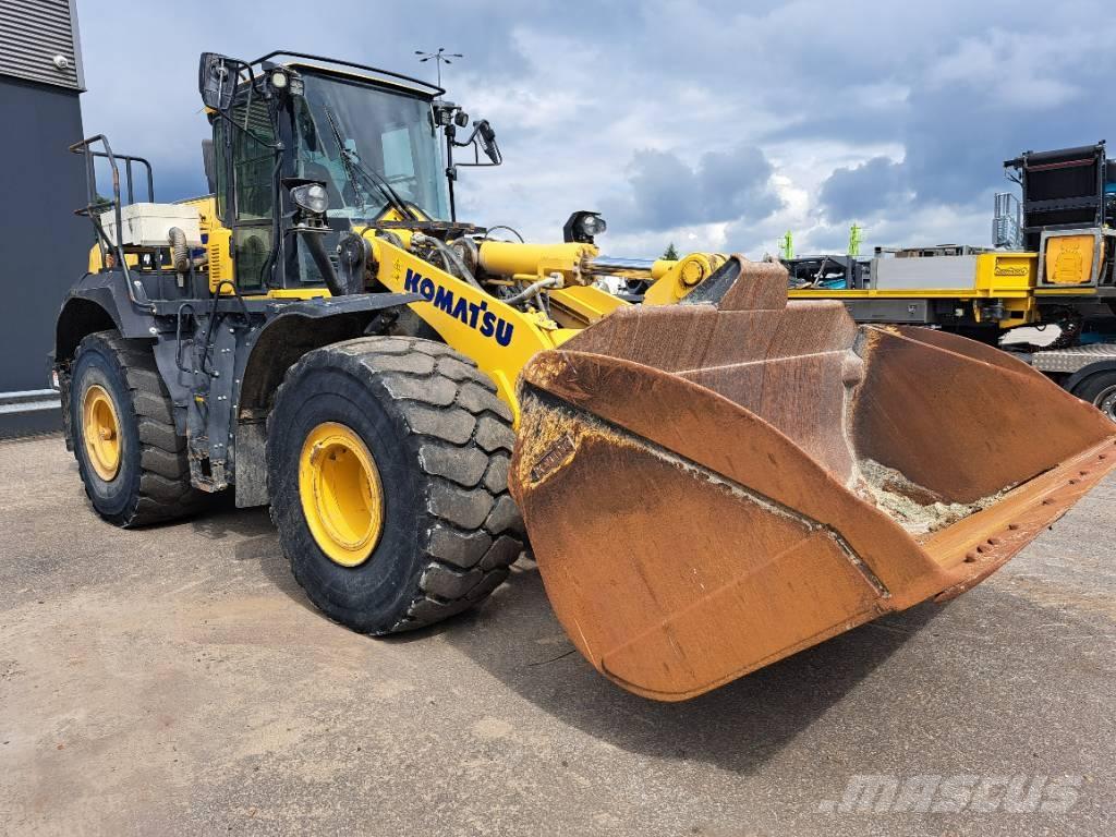 Komatsu WA475-10E0 Kolové nakladače