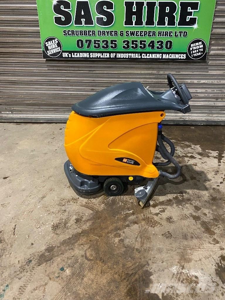 Taski 955b Podlahové mycí stroje