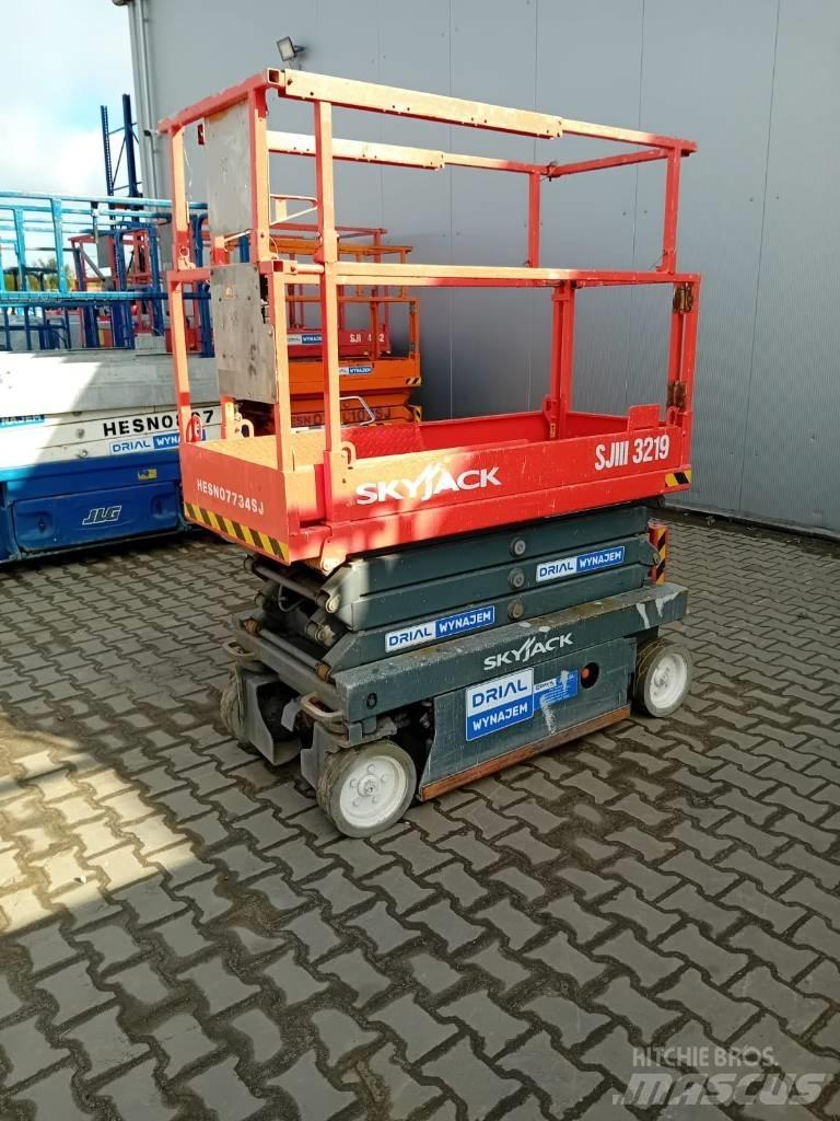 SkyJack 3219 Nůžková zvedací plošina