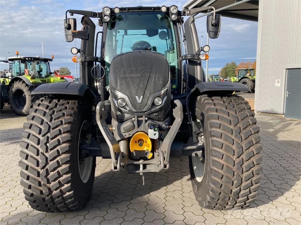 Valtra N155 Direct Traktory
