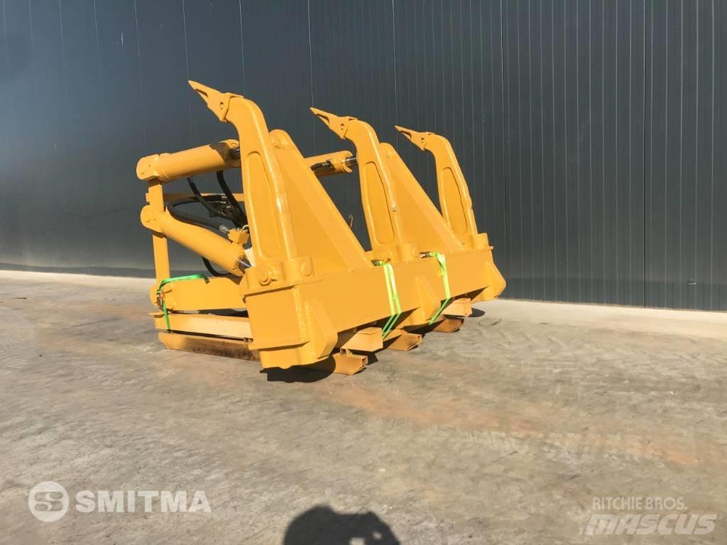 CAT D7E Půdní rozrušovače