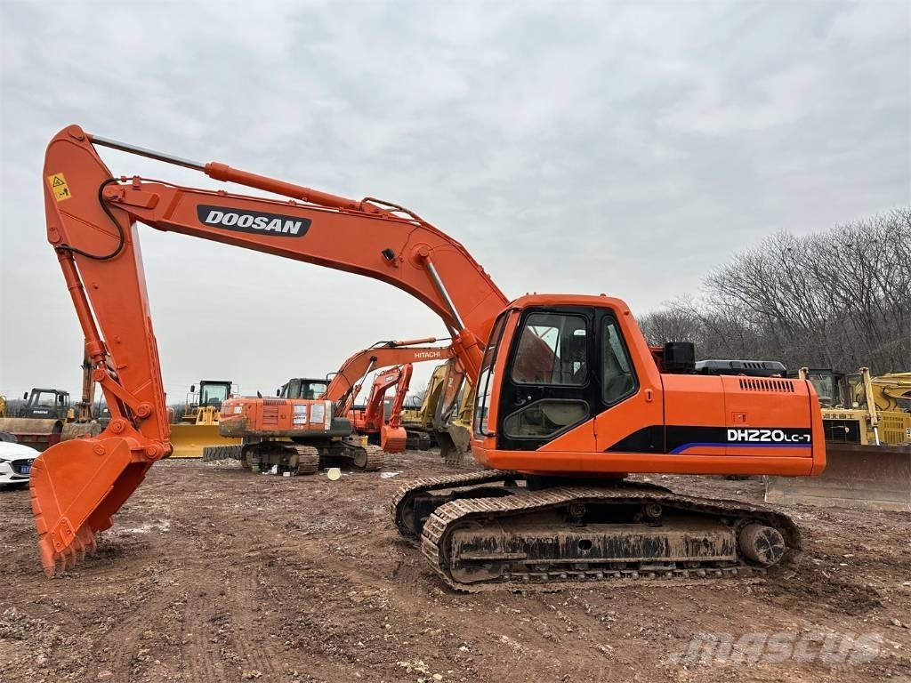 Doosan DH220-7 Pásová rýpadla