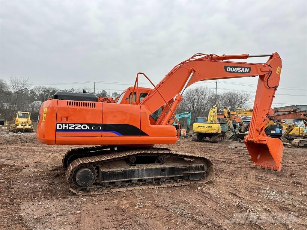 Doosan DH220-7 Pásová rýpadla