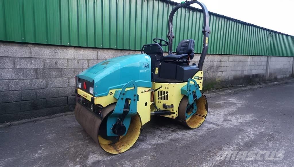 Ammann ARX 26K Tandemové válce