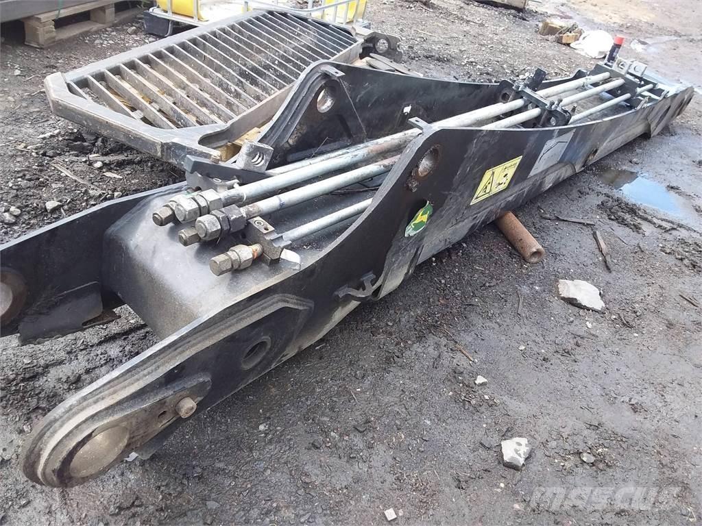 John Deere Ch 7 Těžební jeřáby