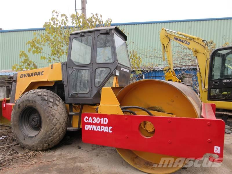Dynapac CA 301 D Tahačové válce