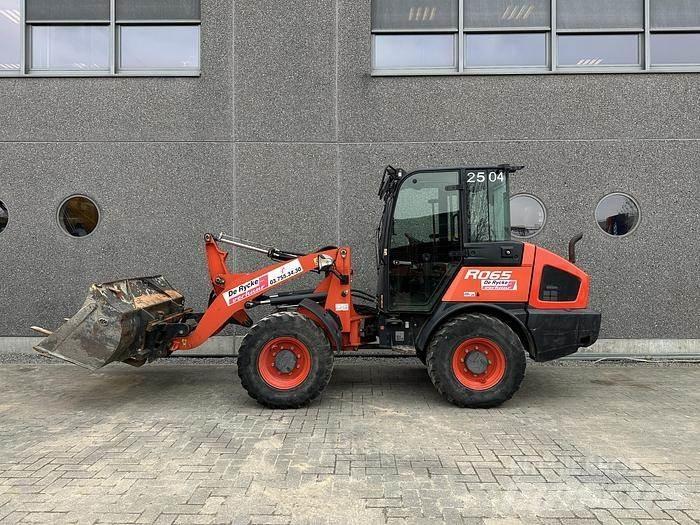 Kubota R065 Kolové nakladače