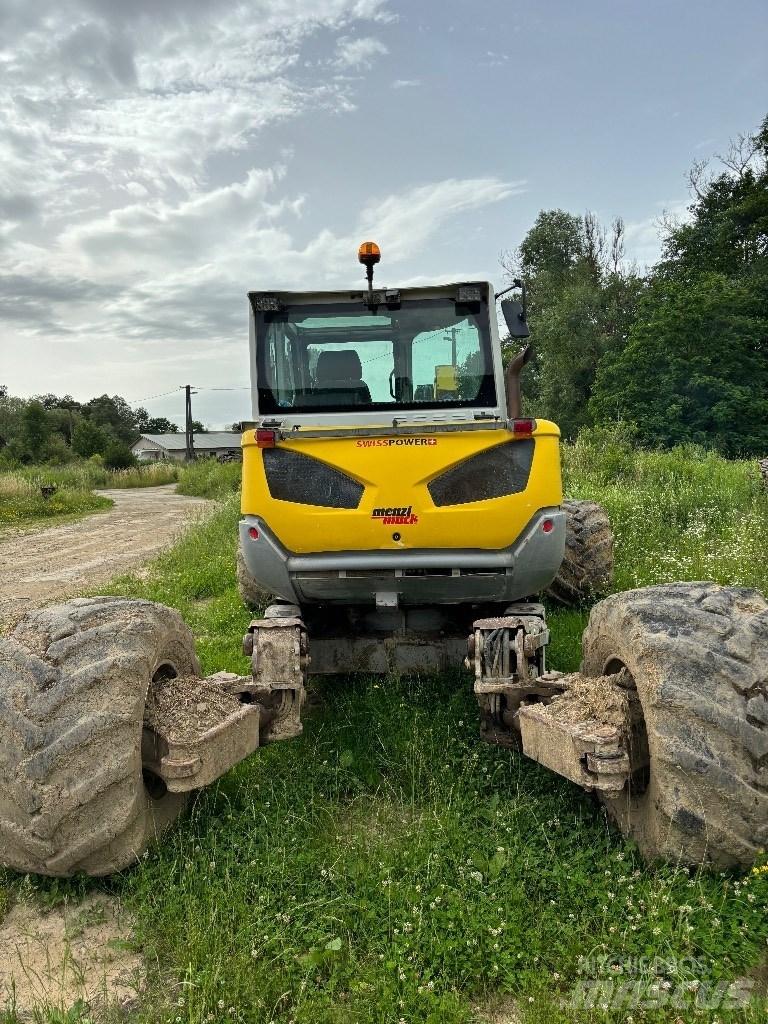 Menzi Muck M 340 Speciální bagry