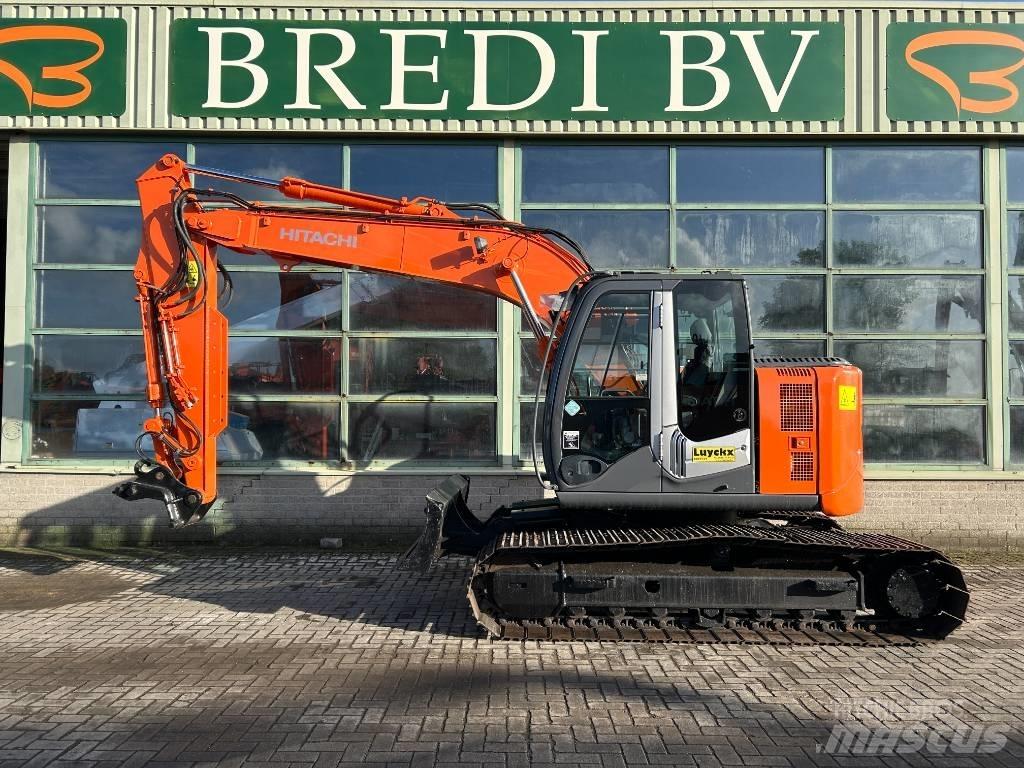 Hitachi ZX 135 US-3 Pásová rýpadla
