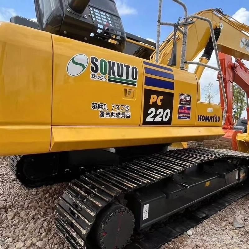Komatsu PC 220 Pásová rýpadla
