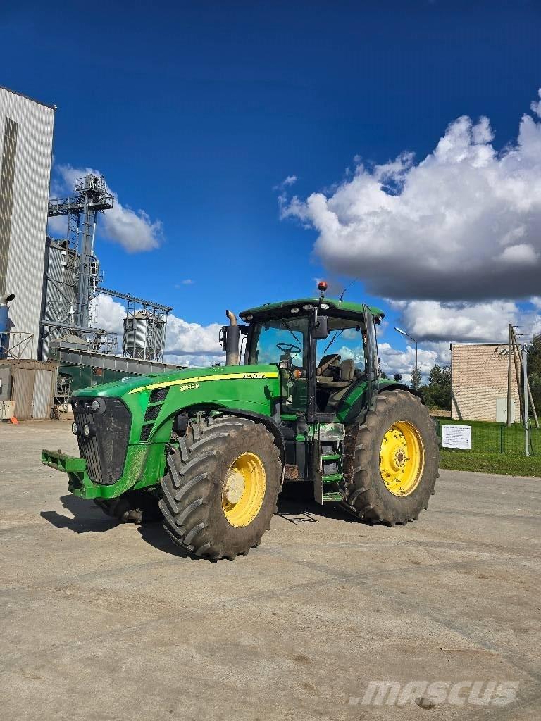John Deere 8345 R Traktory