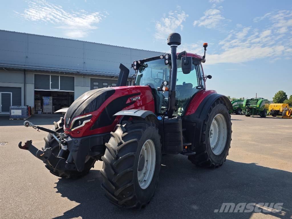 Valtra T 175 E Traktory