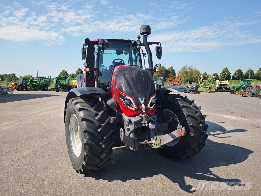 Valtra T 175 E Traktory