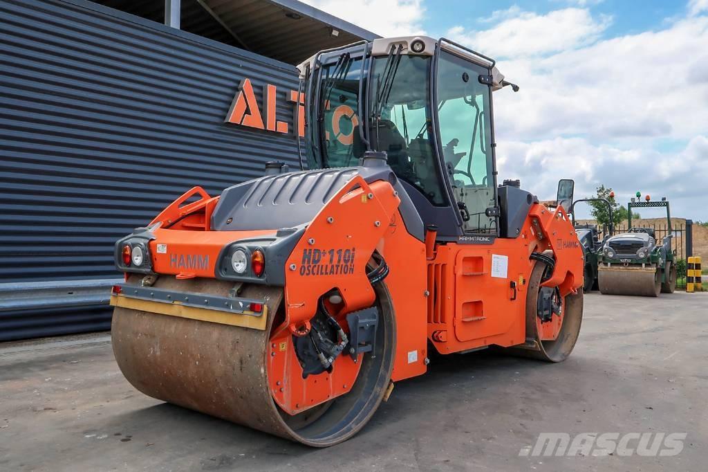 Hamm HD+ 110I VO Tandemové válce