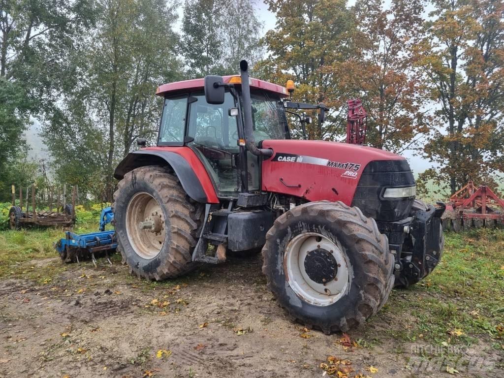 CASE MXM 175 Pro Traktory