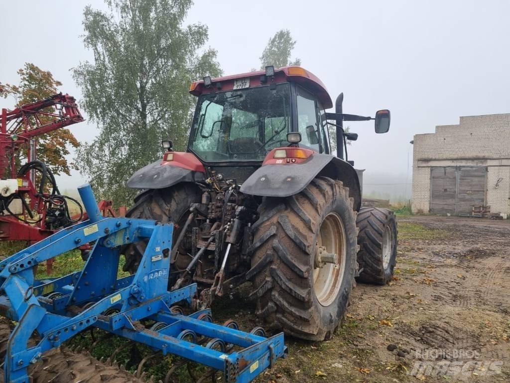 CASE MXM 175 Pro Traktory