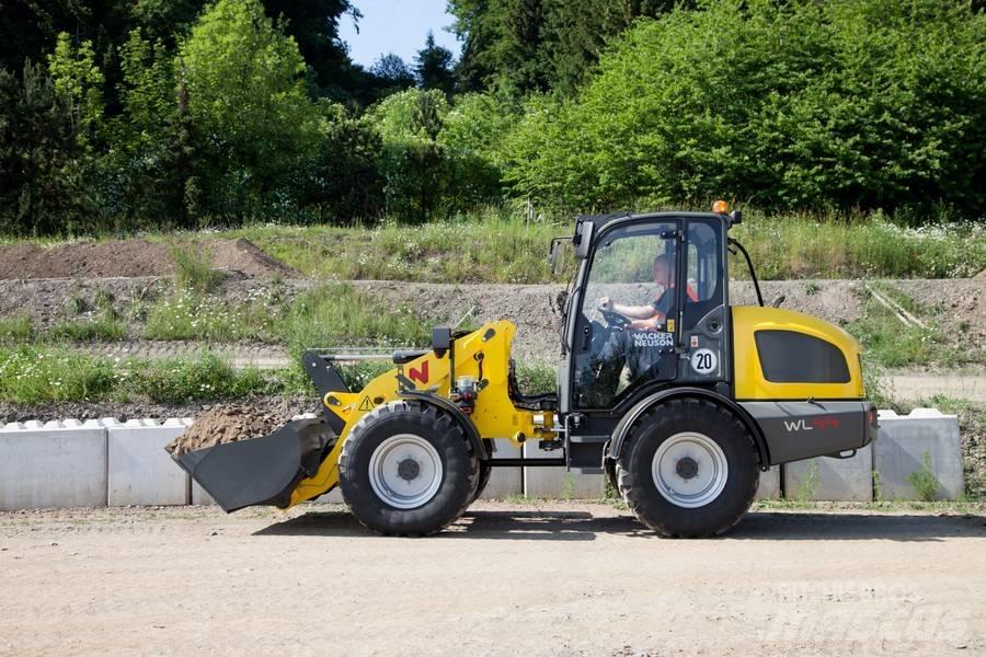 Wacker Neuson WL 44 Kolové nakladače