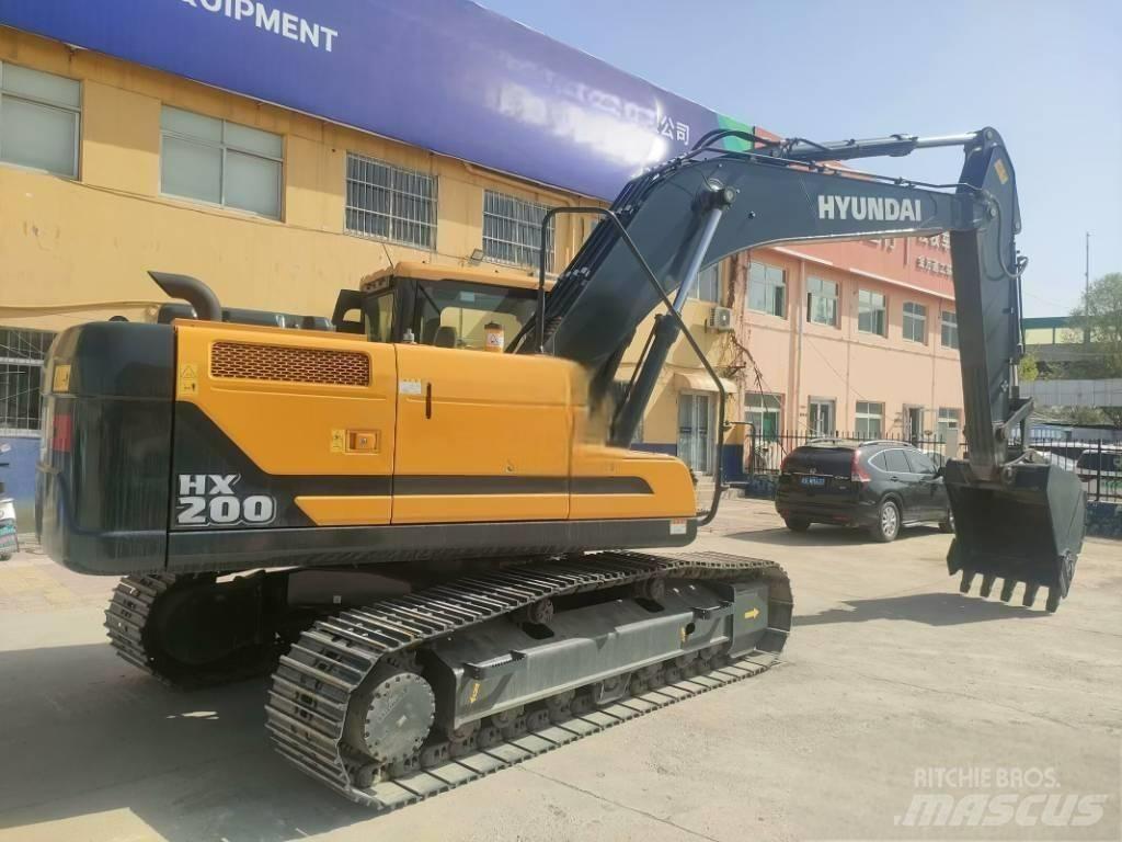 Hyundai HX 200 Pásová rýpadla