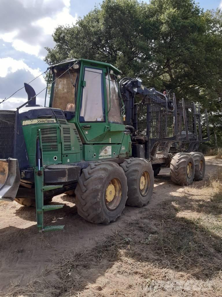 John Deere 1210 G Vyvážecí traktory