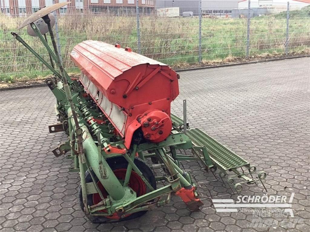 Nodet SÄMASCHINE Přesné secí stroje