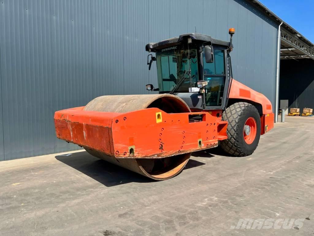 Dynapac CA6500D Tahačové válce