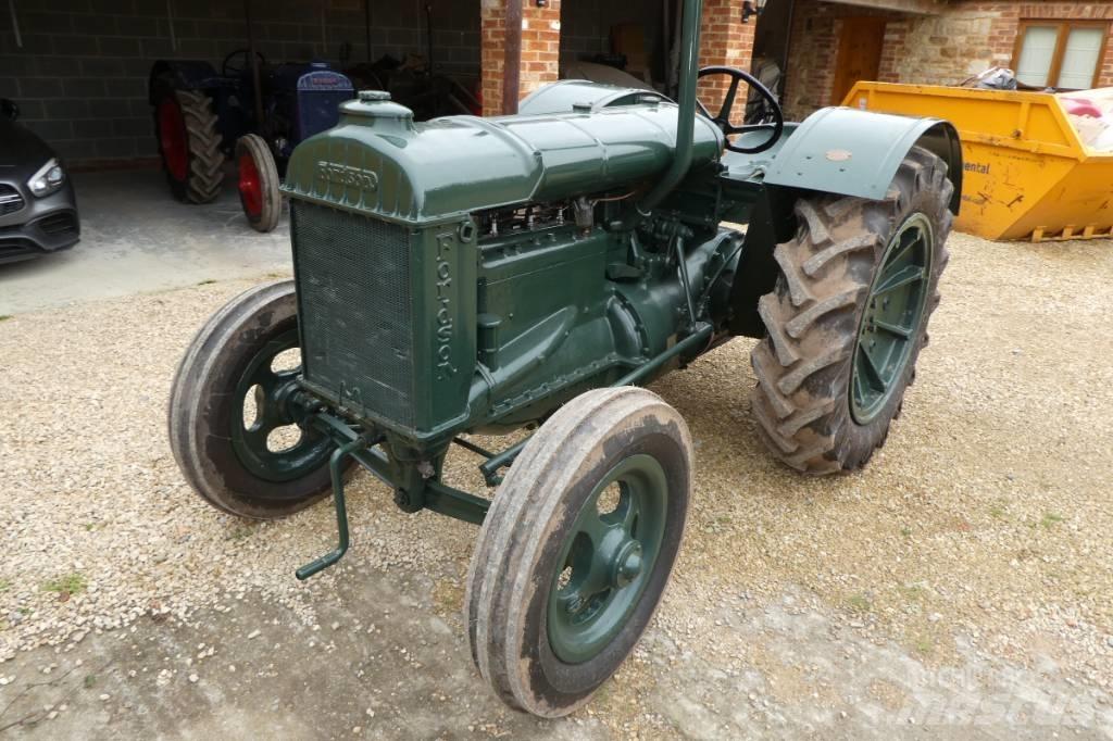 Fordson standard Traktory