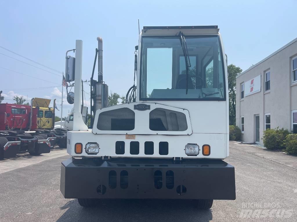 Autocar ACTT 42 Terminálový tahač