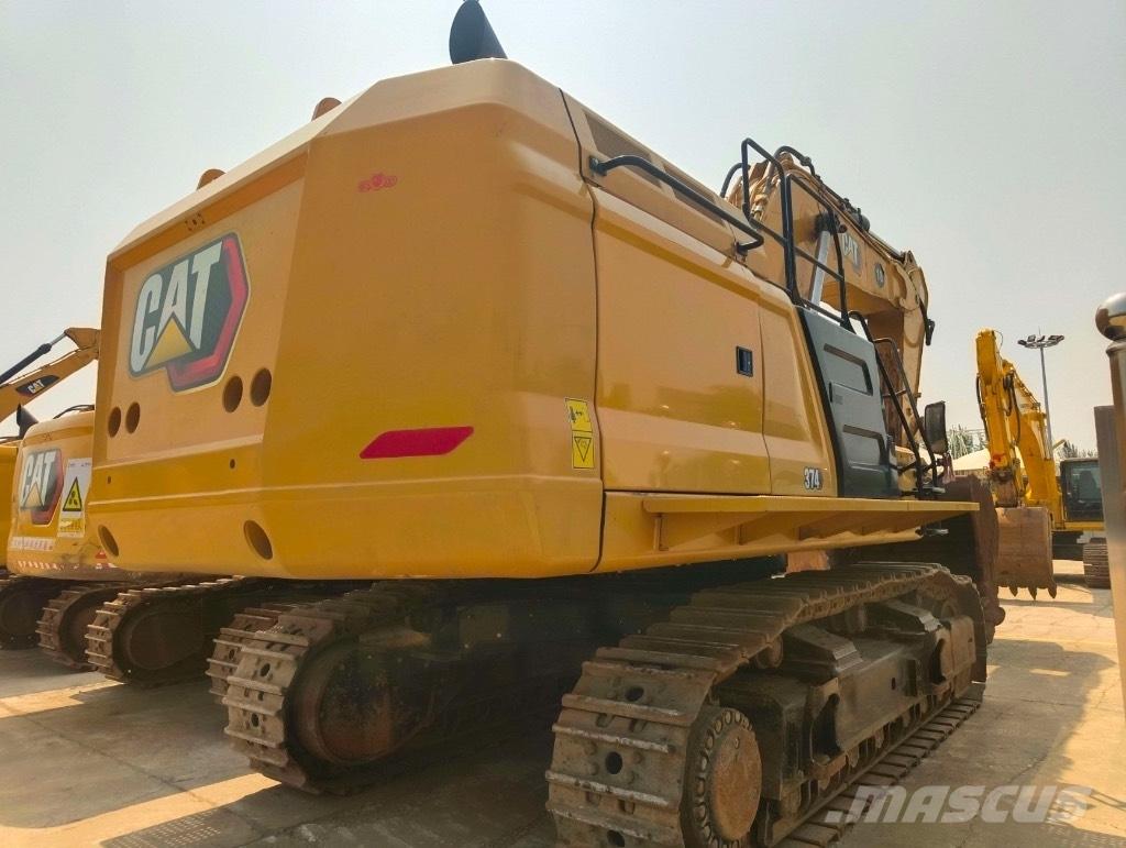 CAT 374 Pásová rýpadla