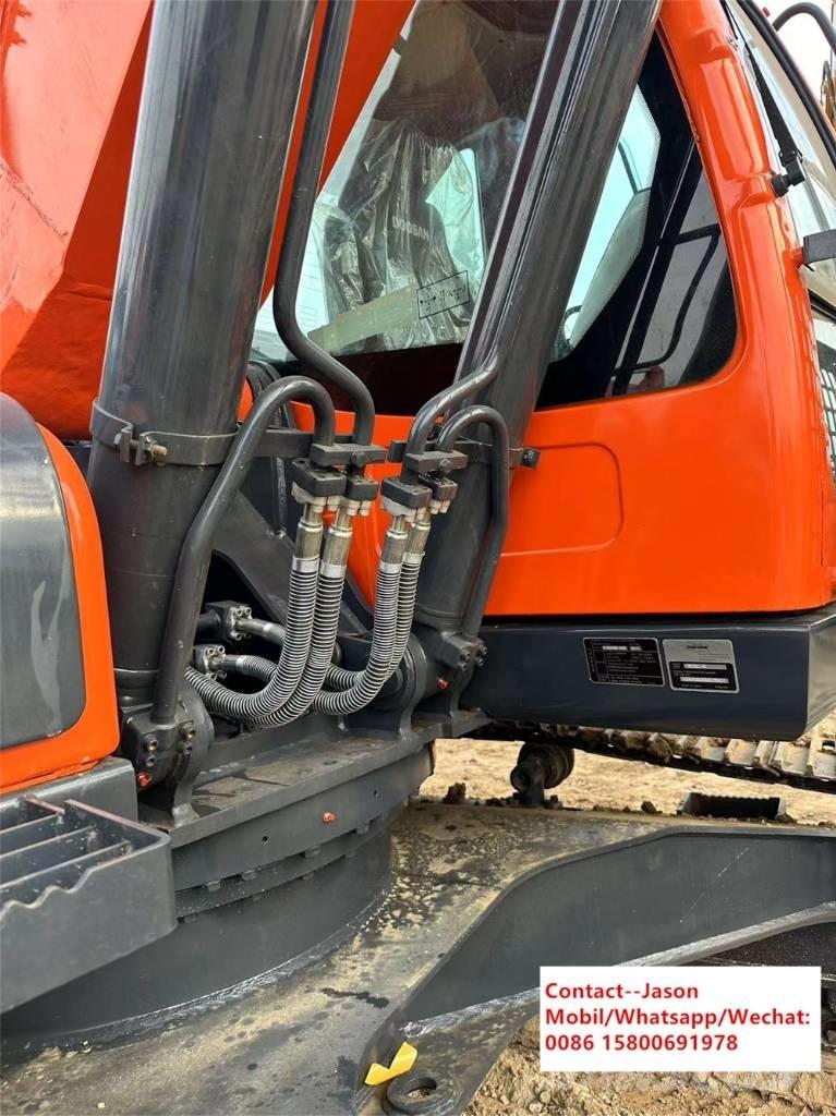Doosan DX 225 LCA Pásová rýpadla