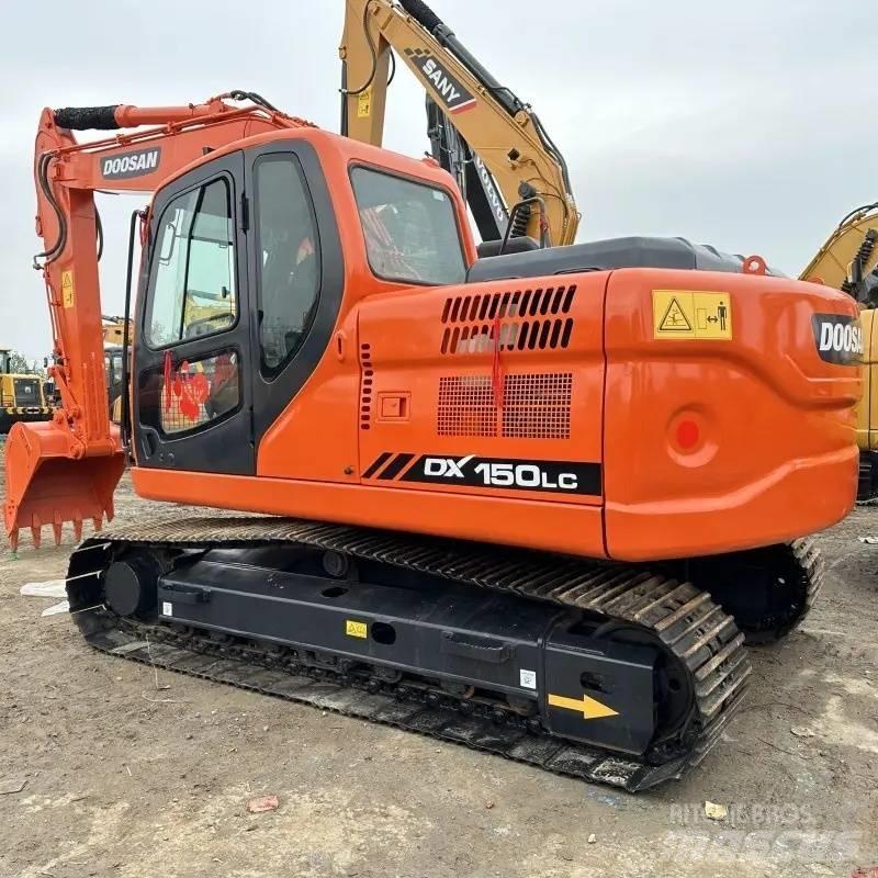 Doosan DX 150 Pásová rýpadla