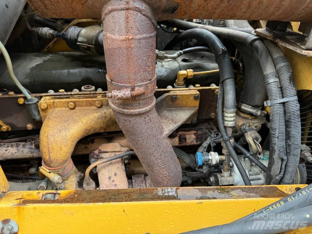 CAT D 6 M LGP Pásové dozery