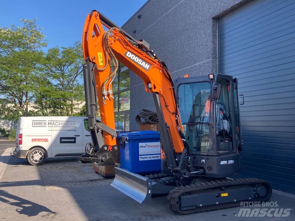 Develon DX 35 Z-7 Mini rýpadla < 7t