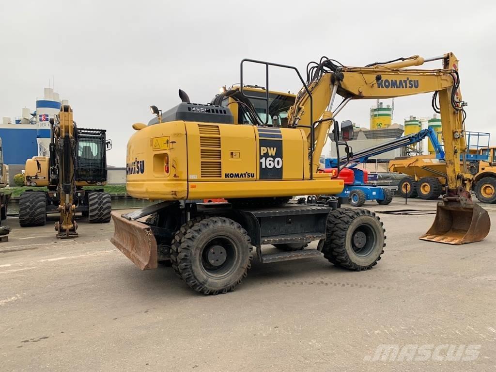 Komatsu PW160-8 Kolová rýpadla