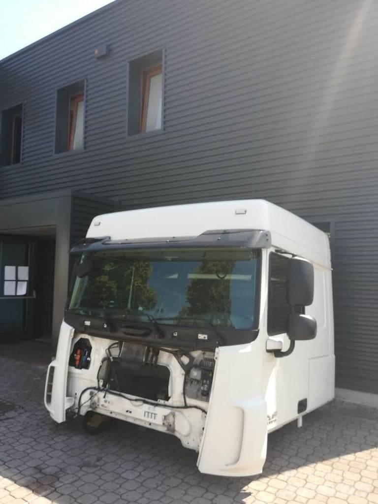 DAF XF 106 Euro 6 Kabiny a interiér