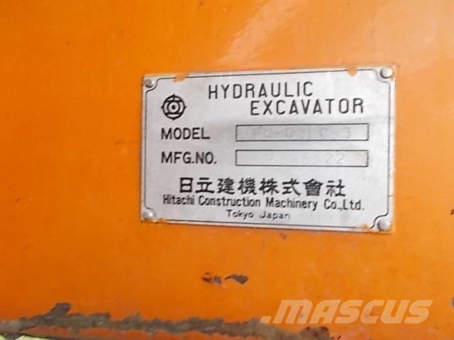 Hitachi 400 LC-3 Pásová rýpadla