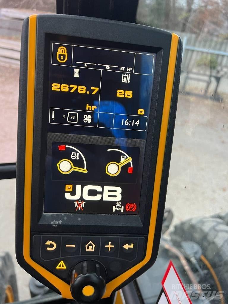 JCB JS 145 W+ TT4i Kolová rýpadla