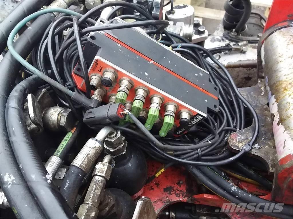 Log Max 4000T Těžební hlavy