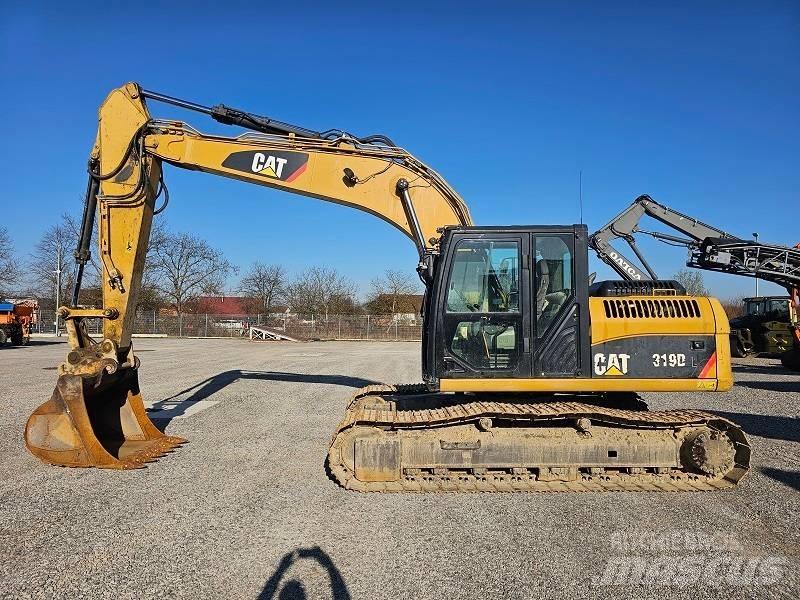 CAT 319 D L Pásová rýpadla