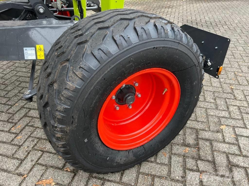 CLAAS Volto 1500 TS Obraceče a shrabovače sena