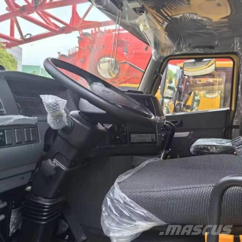 Sany STC500E Univerzální terénní jeřáby