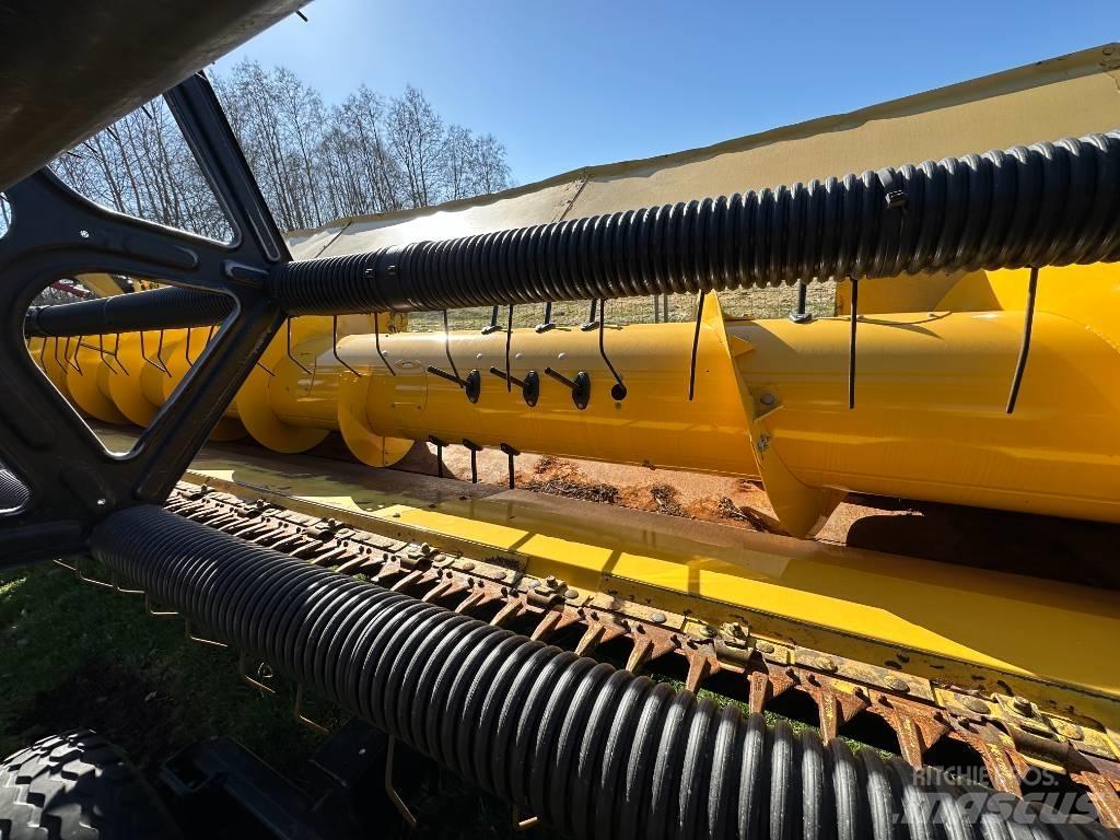 New Holland CX 8080 Sklízecí mlátičky