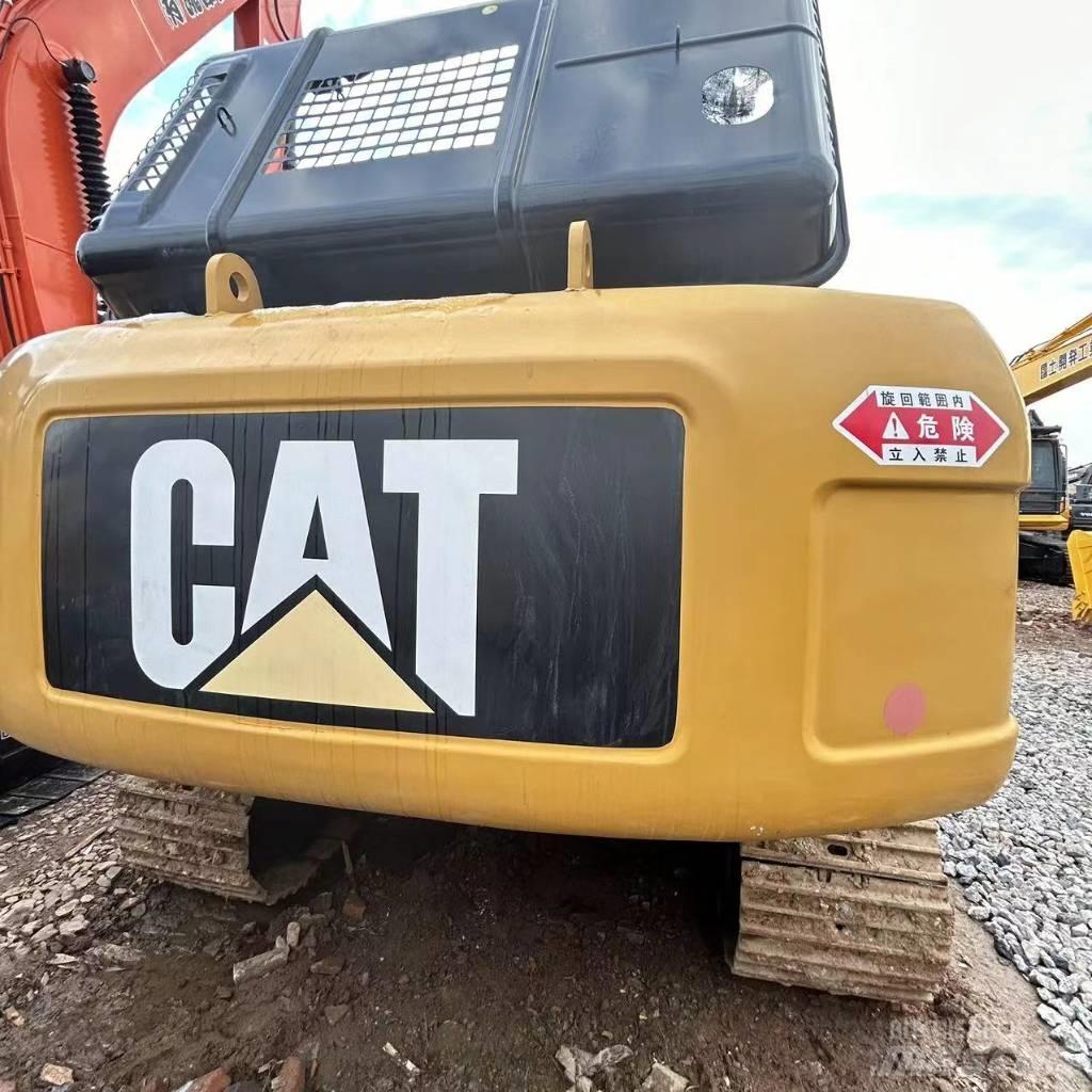 CAT 325 D Pásová rýpadla